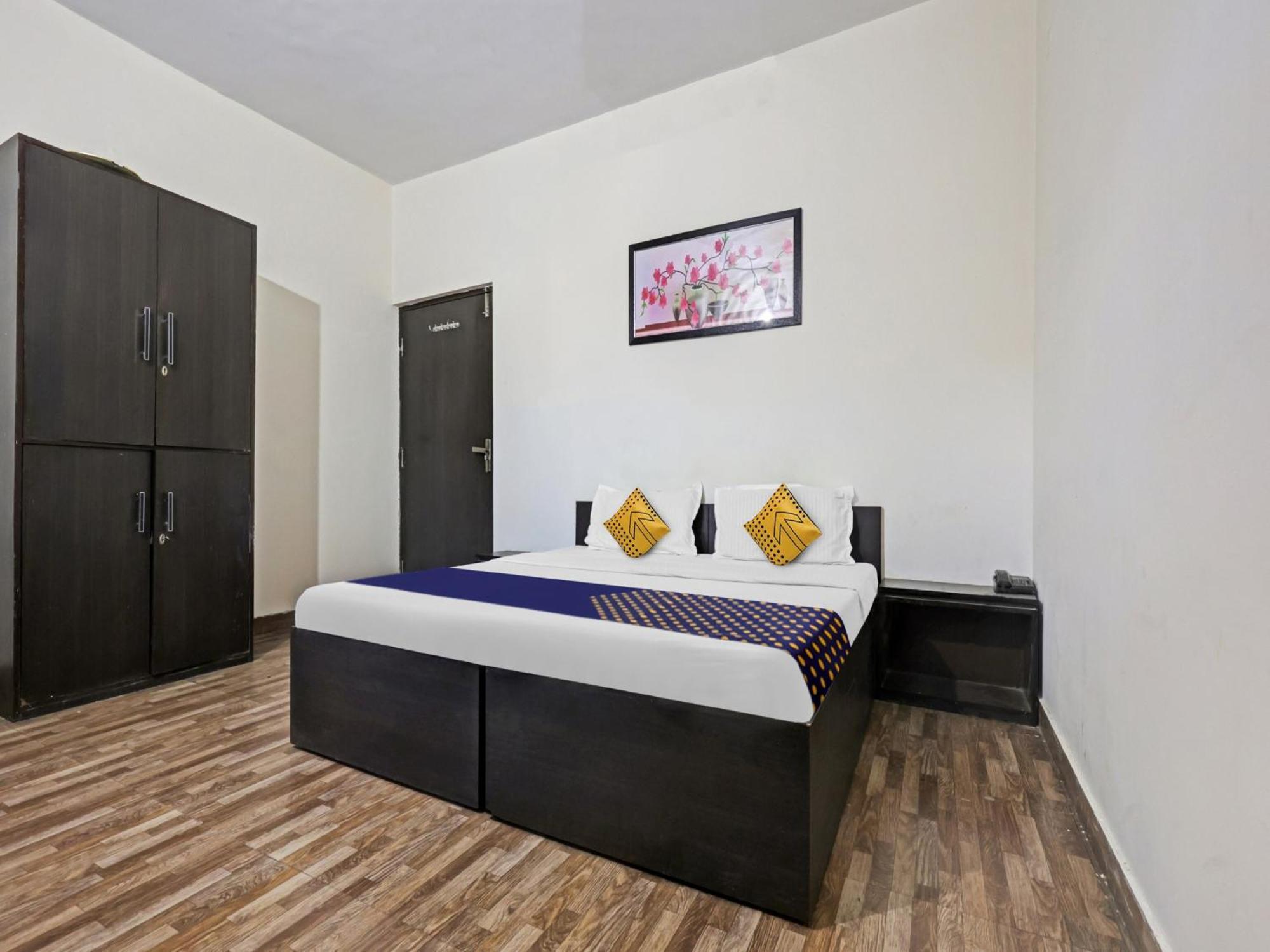 Spot On 81167 Hotel Asdr Rudrapur Exterior photo